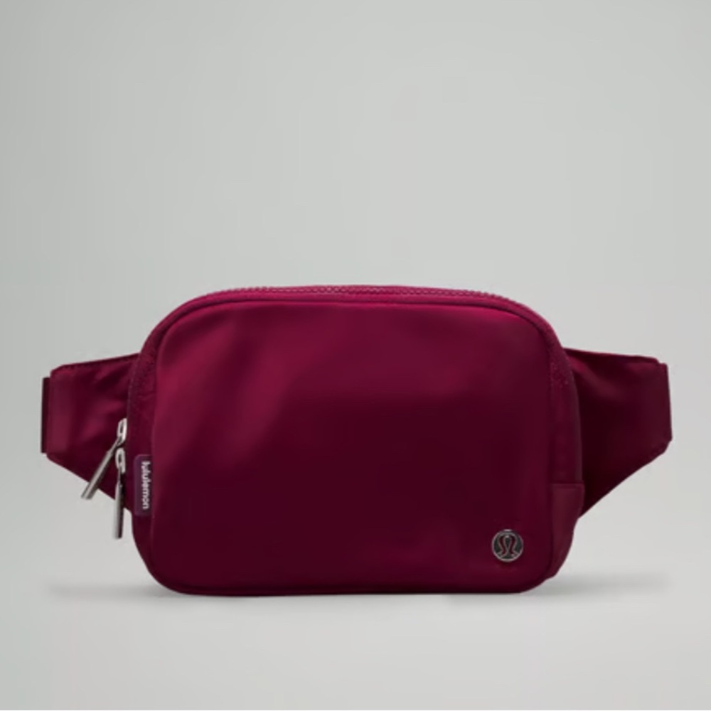 Lululemon Athletica Crossbody Bag in Burgundy